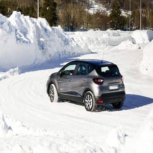 Recomendaciones para conducir en nieve sin cadenas