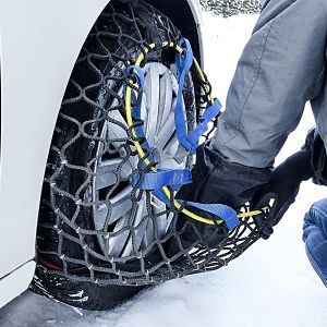 Lee más sobre el artículo ¿Tiene sentido poner cadenas de nieve en las 4 ruedas?