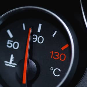 Lee más sobre el artículo ¿Por qué en invierno el coche se calienta?